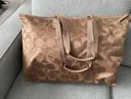 COACH overnight bag - Photo 2 of 5