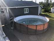 Coleman’s 18’ swimming pool