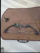 Compound Bow - Photo 2 of 3