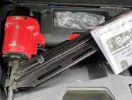 Compressors and nailers kit - Photo 2 of 6