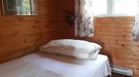 Cosy One Bedroom Cabin For Sale - Photo 6 of 9