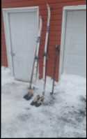 CROSS COUNTRY SKIS FOR SALE