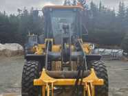 DEERE 444L loader - Photo 3 of 7