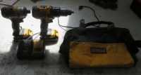DEWALT CORDLESS POWER TOOLS - Photo 1 of 4