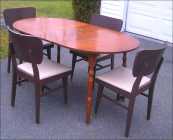 DINETTE SET WITH FOUR CHAIRS