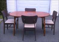 DINETTE SET WITH FOUR CHAIRS - Photo 2 of 3