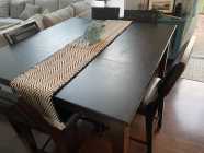 Dining table set