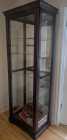 Display cabinet with sliding door and key locl - Photo 2 of 4