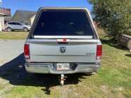 Dodge Ram 4x4, 8 cyl. Hemi, with fibreglass cap  - Photo 9 of 10