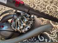 DYSON DC78 vacuum. Engineered for homes with pets - Photo 5 of 8