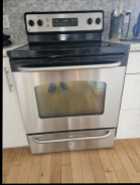 GE Electric Range