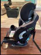 Evenflo Everystage All-in-One Convertible Car Seat - Photo 3 of 5