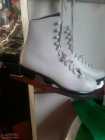 Figure Skates girls size 4