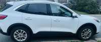 Ford Escape 2020 SE - Photo 2 of 3