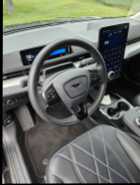 Ford Mustang Mach e - Photo 8 of 9