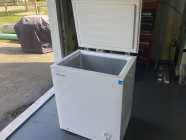 5 cu ft deep freezer  like new