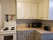 Furnished one bedroom apartment - Photo 9 of 10