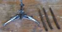 GEAR PULLER - Photo 2 of 5