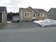 GRADE LEVEL BUNGALOW FULLY DEVELOPED GREEN BELT