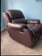 Great condition Recliner - Photo 3 of 4