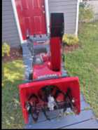 Honda HSS724CTD Hydrostatic Snowblower - Photo 3 of 5