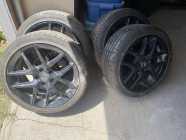 Honda tires and rims - Photo 2 of 4