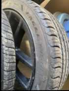Honda tires and rims - Photo 3 of 4