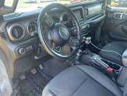 Jeep Gladiator WILLYS  - Photo 3 of 8