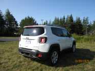 Jeep Renegade - Photo 4 of 7