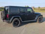 Jeep Wrangler JL Unlimited Sahara  - Photo 2 of 10