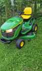 John deer riding lawn mower S140 - Photo 2 of 5