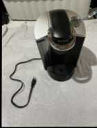 KEURIG COFFEE MAKER PERFECT CONDITION