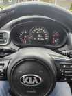 A KIA Sorento EX V6 AWD - Photo 1 of 5