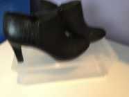 Ladies Shoes/Boots - Photo 1 of 2