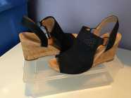 Ladies shoes