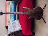 Left Handed Bass Guitar - Photo 7 of 8