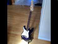Left handed G&L Tribute Legacy- includes gig-bag - Photo 3 of 4