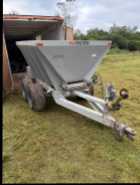 Lime Spreader - Photo 2 of 5