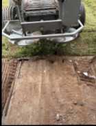 Lime Spreader - Photo 4 of 5