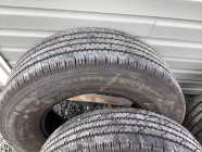 LT245/75R M&S all season load E - Photo 2 of 6