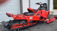 Lynx Boondocker Snowmobile 