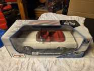 Maisto Diecast 1:18 Cars #2 - Photo 5 of 8