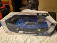Maisto Diecast 1:18 Cars #2 - Photo 7 of 8