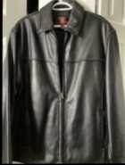 Men’s Danier leather jacket size large .New