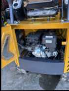 Mini excavator  - Photo 2 of 3