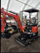 Mini excavator  - Photo 1 of 8