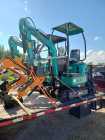 Mini excavators  - Photo 3 of 6
