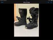 One pair of THOR Motorcycle Boots ...