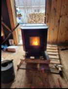 New Englander pdvc pellet stove n pipe kit - Photo 3 of 4