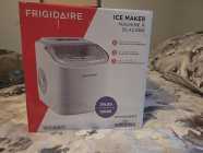 New Ice Maker Christmas Gift Never out of the box